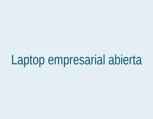 Laptop empresarial abierta